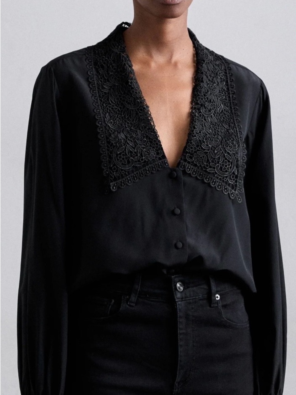 Frame Black Lace-Collar Button-Down Blouse